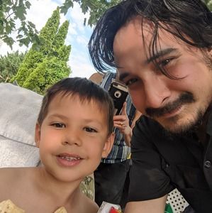 Meet your Posher, Jonathan